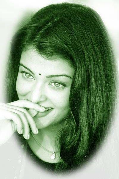 Aishwarya Rai Rare & UNseened Photos