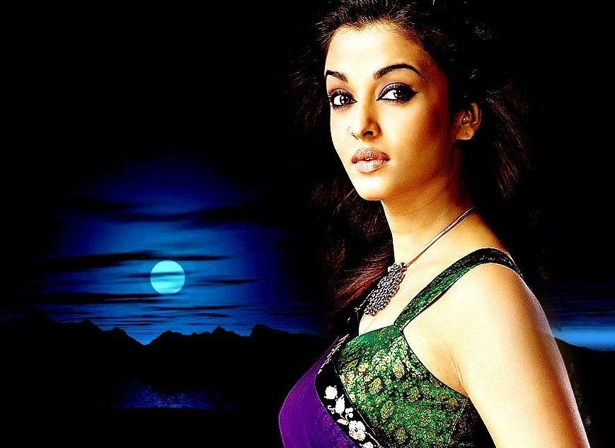 Aishwarya Rai Rare & UNseened Photos