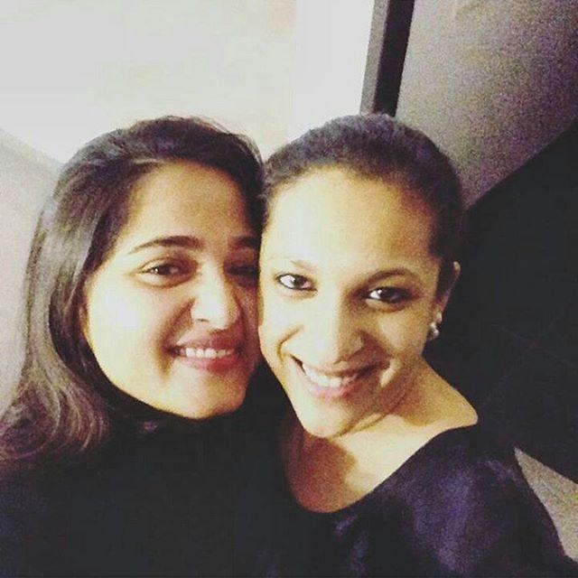 B'day Special: Anushka Shetty Funny Selfies Moment Captured Photos