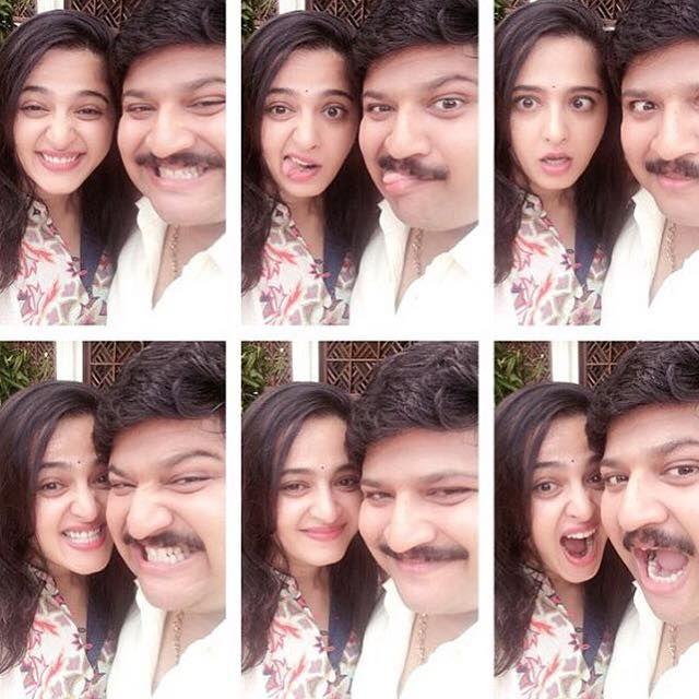 B'day Special: Anushka Shetty Funny Selfies Moment Captured Photos