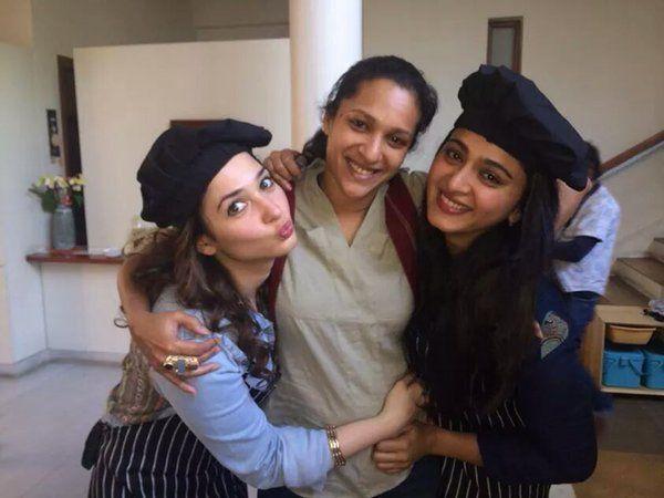 B day Special: Anushka Shetty Funny Selfies Moment Captured Photos B day Special: Anushka Shetty Funny Selfies Moment Captured Photos