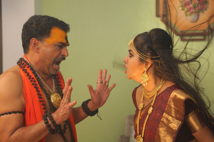 Avanthika Movie Working Stills