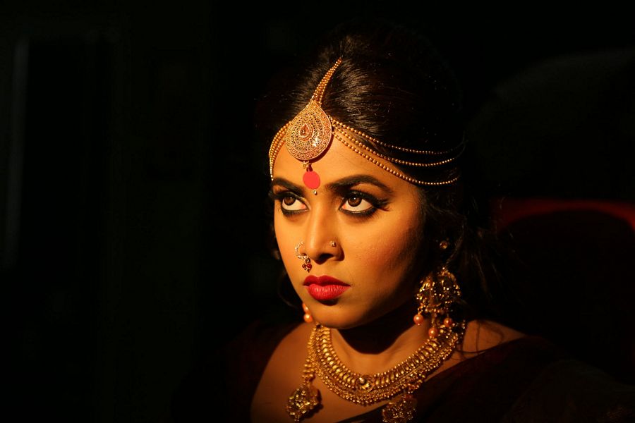 Avanthika Movie Working Stills