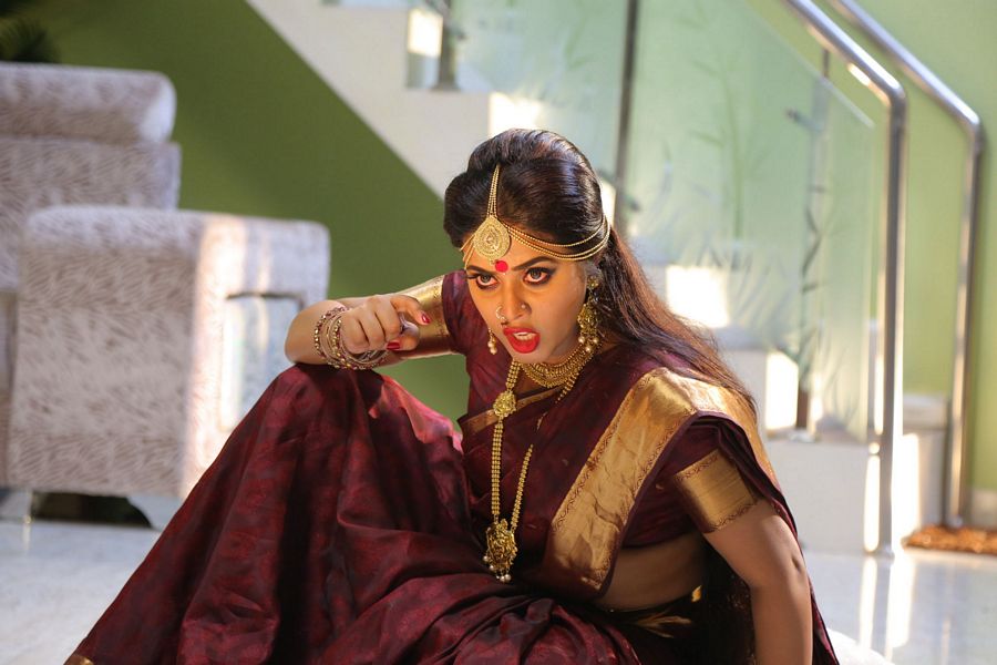 Avanthika Movie Working Stills