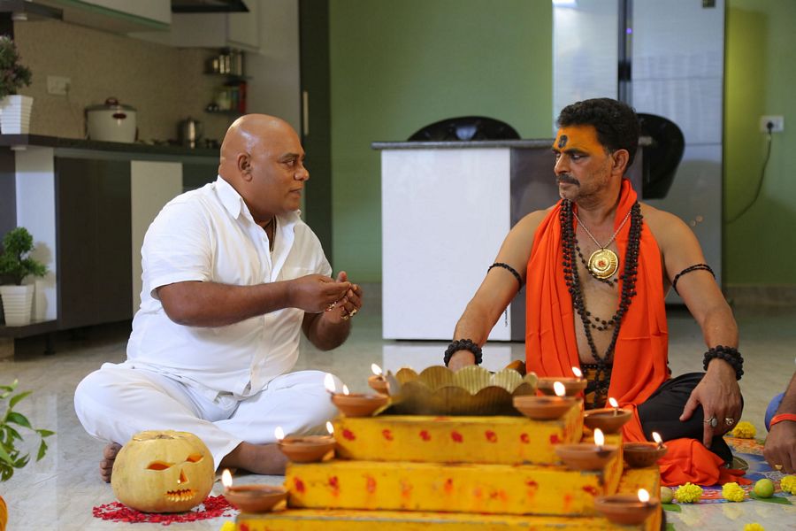 Avanthika Movie Working Stills