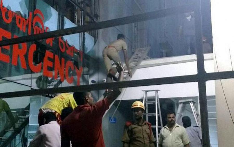 Bhubaneswar Hospital Fire Exclusive Photos