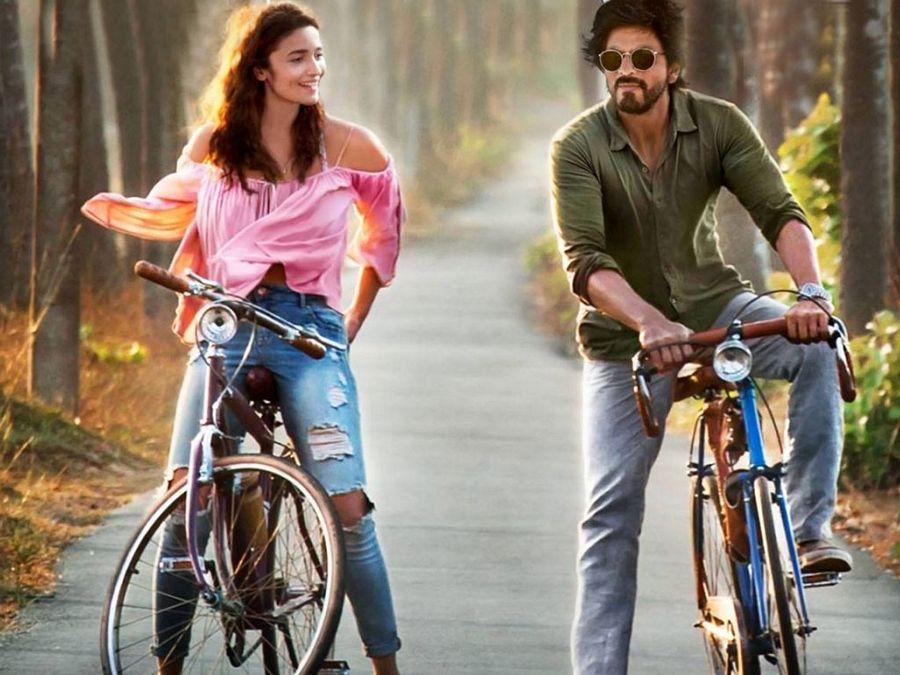 Dear Zindagi Movie Latest Posters & Stills