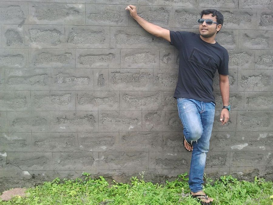 Jabardasth Fame Get Up Srinu Rare Photos