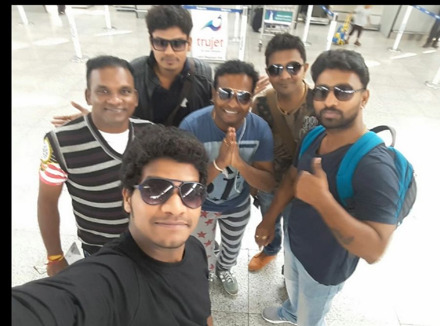 Jabardasth Team in Goa Trip Photos