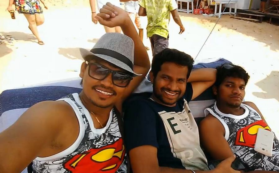 Jabardasth Team in Goa Trip Photos