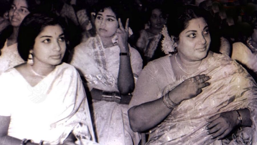 Jayalalithaa NEVER SEEN Photo Collection