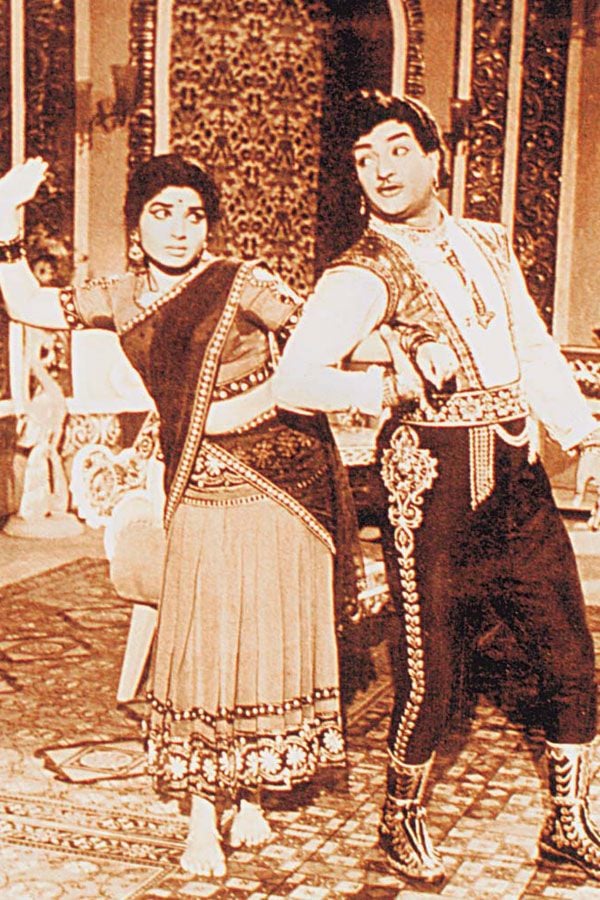 Jayalalithaa Unseen Photos from her Film