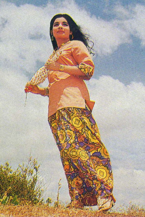 Jayalalithaa Unseen Photos from her Film