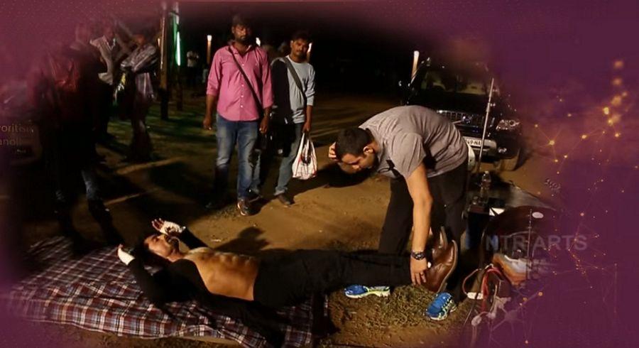 Kalyan Ram Six Pack Workout in GYM Photos