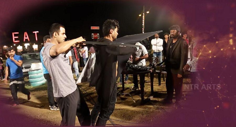 Kalyan Ram Six Pack Workout in GYM Photos