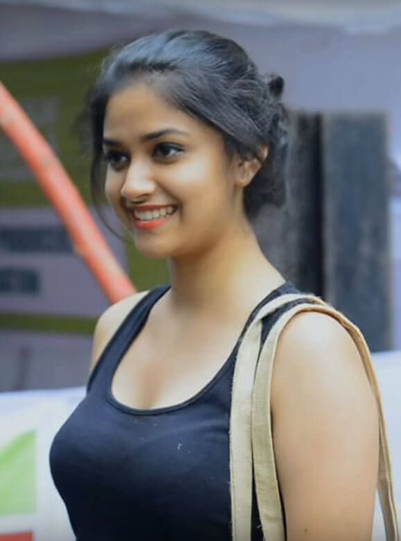 Keerthy Suresh Unseen Rare Photo Stills