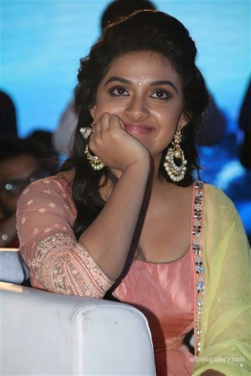 Keerthy Suresh Unseen Rare Photo Stills