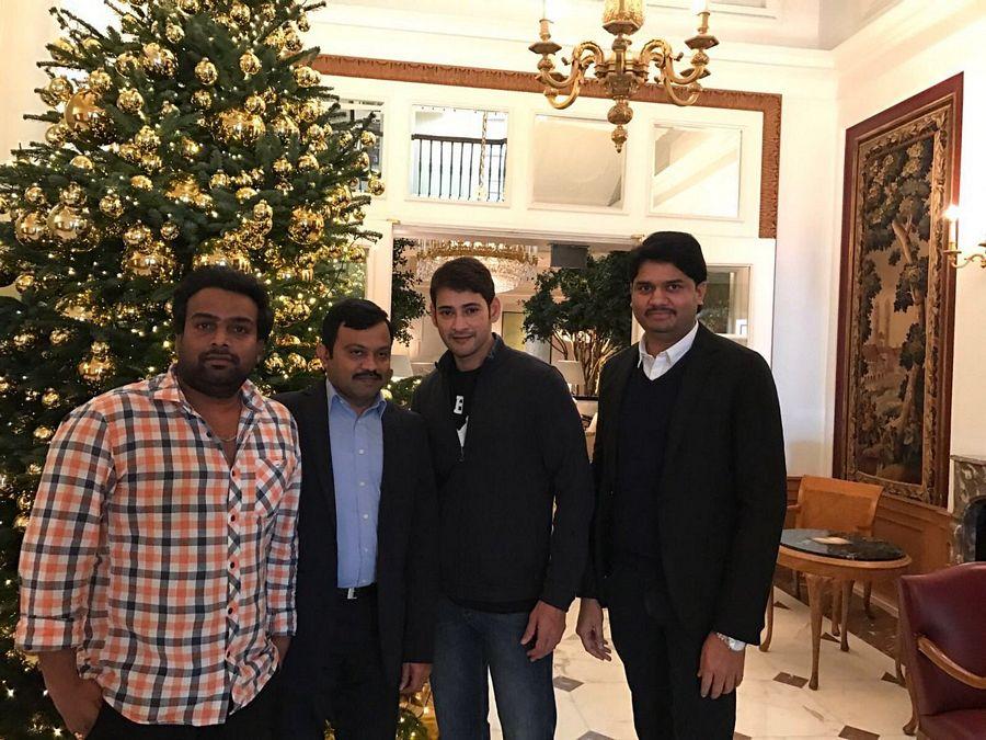 Mahesh Babu Family Christmas Celebrations Photos