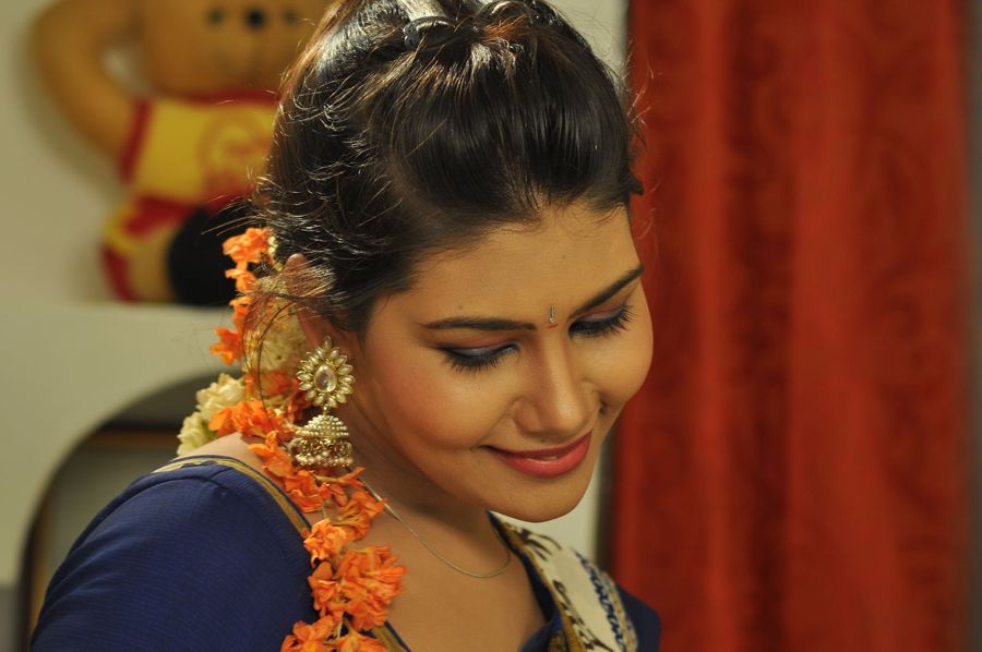 Money Is Honey Movie Stills