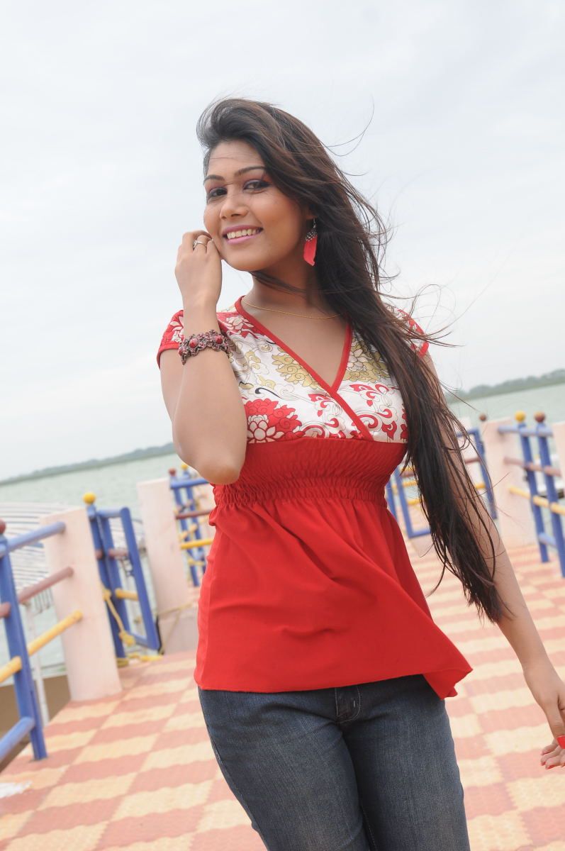 Money Is Honey Movie Stills