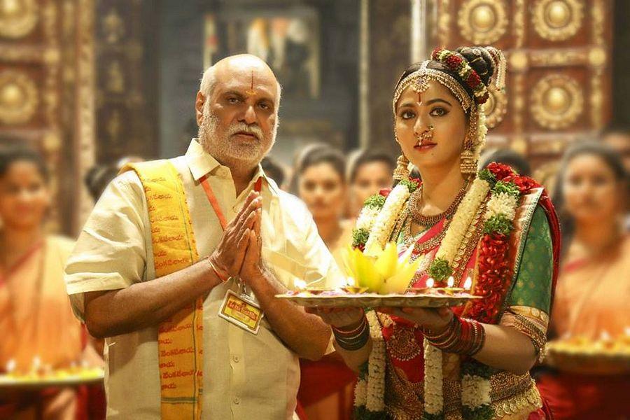 Nagarjuna Om Namo Venkatesaya Movie Latest Stills