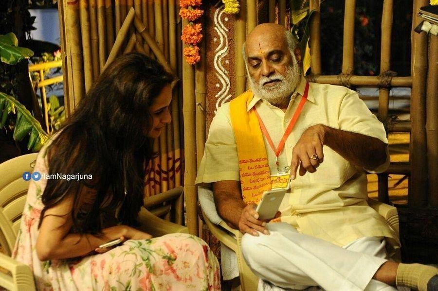 Om Namo Venkatesaya Movie Set Locations Photos