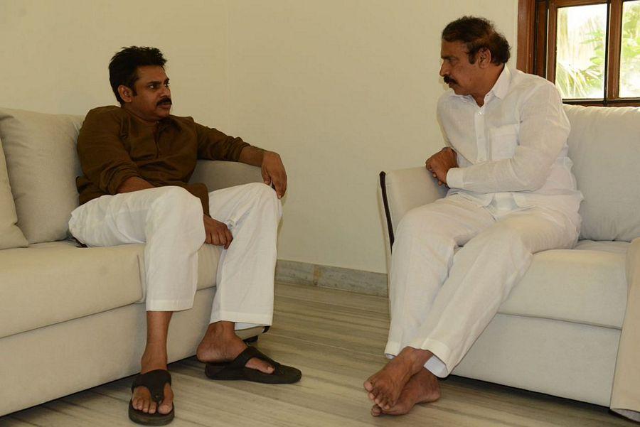 Pawan Kalyan Meeting With AP CPI Leaders Photos