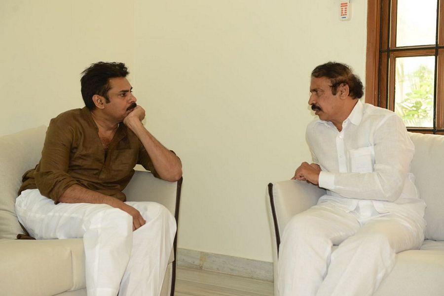 Pawan Kalyan Meeting With AP CPI Leaders Photos