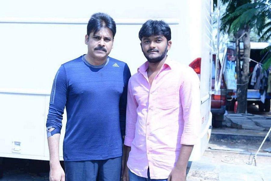 Pawan Kalyan Spot Shooting Locations on the sets of Katamarayudu