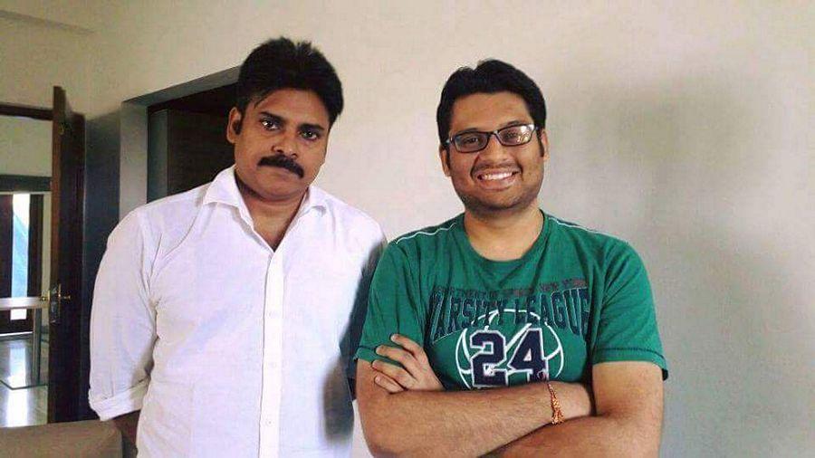 Pawan Kalyan's on the Sets of Katamarayudu Movie