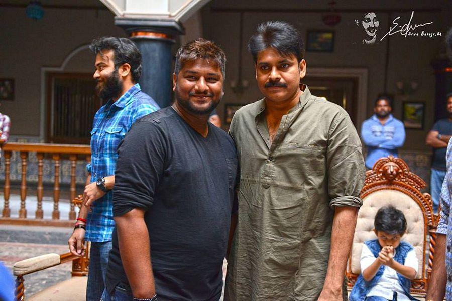Pawan Kalyan's on the Sets of Katamarayudu Movie