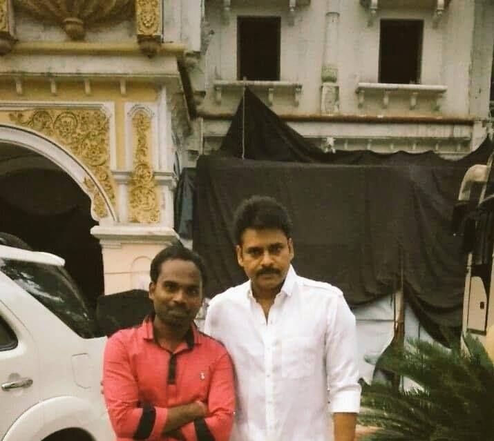 Pawan Kalyan's on the Sets of Katamarayudu Movie