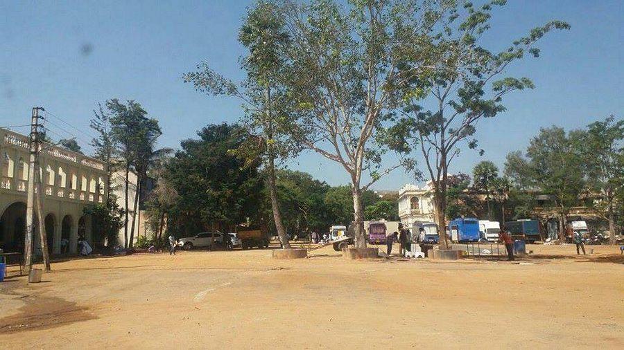 Pawan Kalyan's on the Sets of Katamarayudu Movie