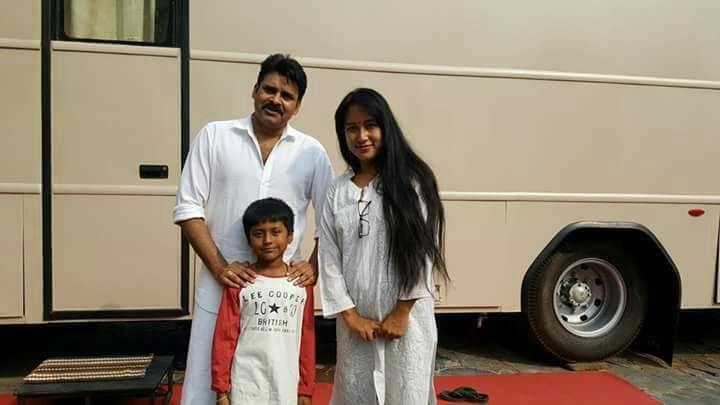 Pawan Kalyan's on the Sets of Katamarayudu Movie