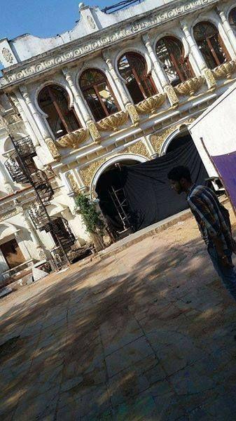 Pawan Kalyan's on the Sets of Katamarayudu Movie