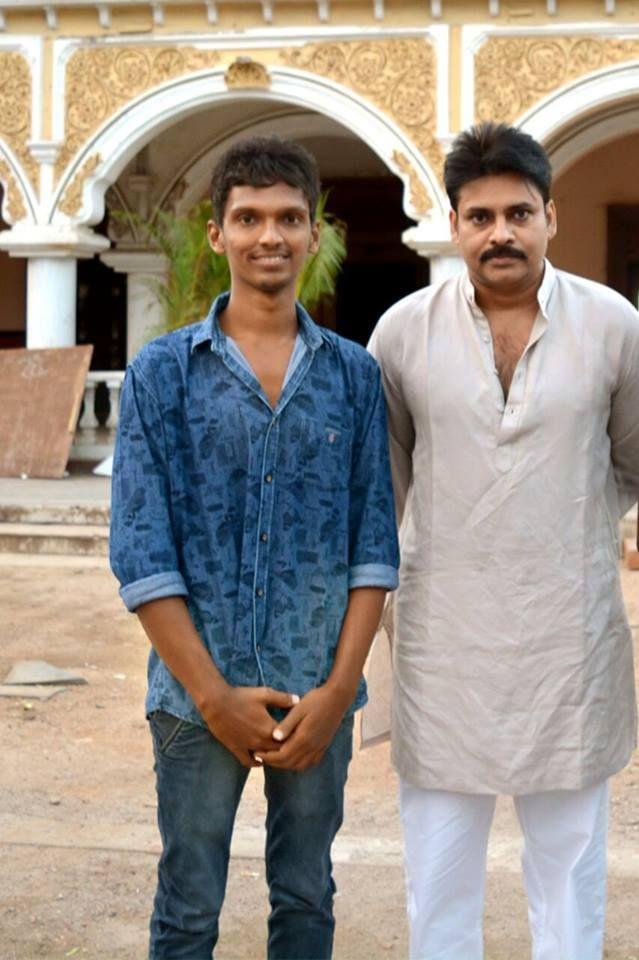 Pawan Kalyan's on the Sets of Katamarayudu Movie