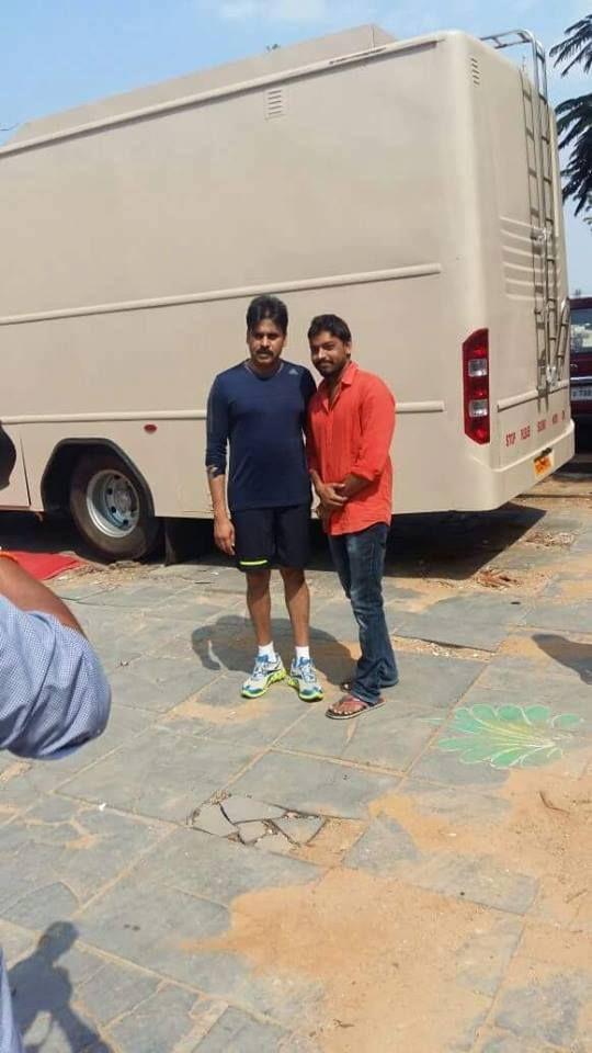 Pawan Kalyan's on the Sets of Katamarayudu Movie