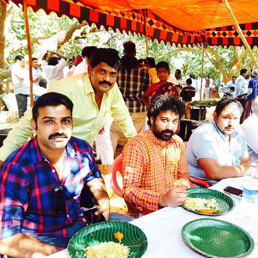Power Star Pawan Kalyan on the sets Location of Katamarayudu Movie