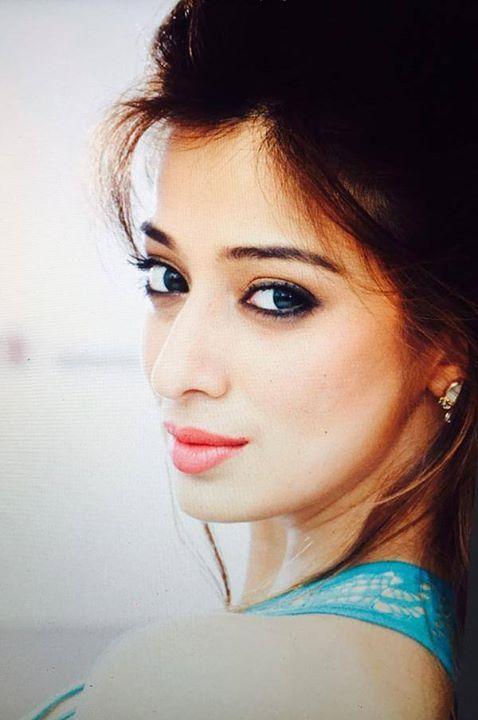 B'day Special: Actress Raai Laxmi Rare & Unseen with Family Photos