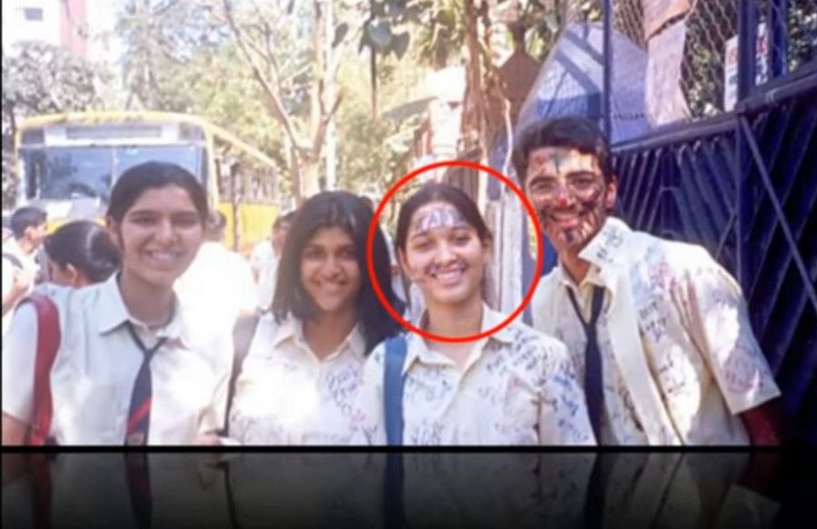 Rare School Life Pics Of Bollywood Celebrities