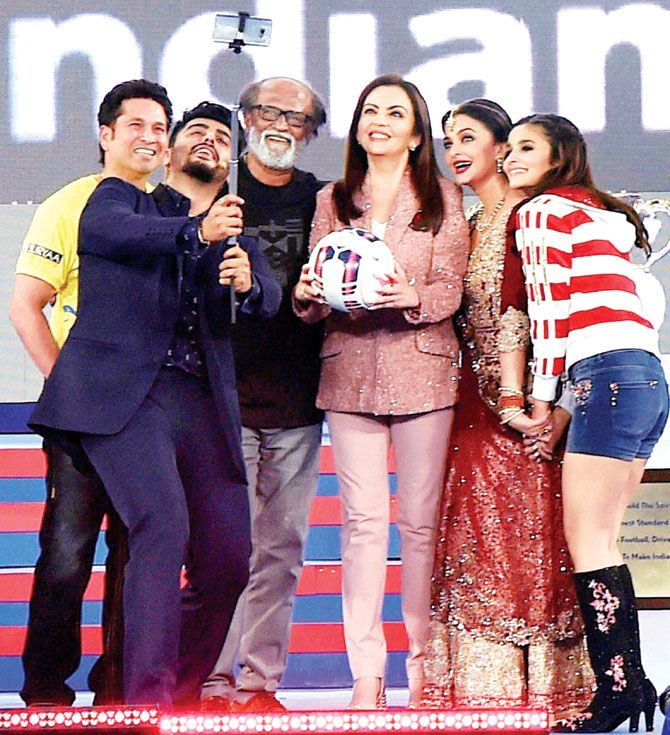 Sachin With Bollywood Stars