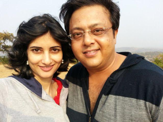 TV Actor Nitesh Pandey Wife Arpita Pandey Photos