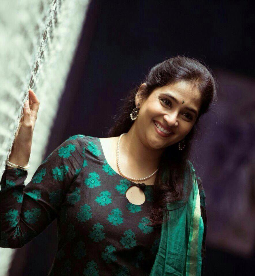 TV Anchor Gayatri Bhargavi Rare & UNseened Photos