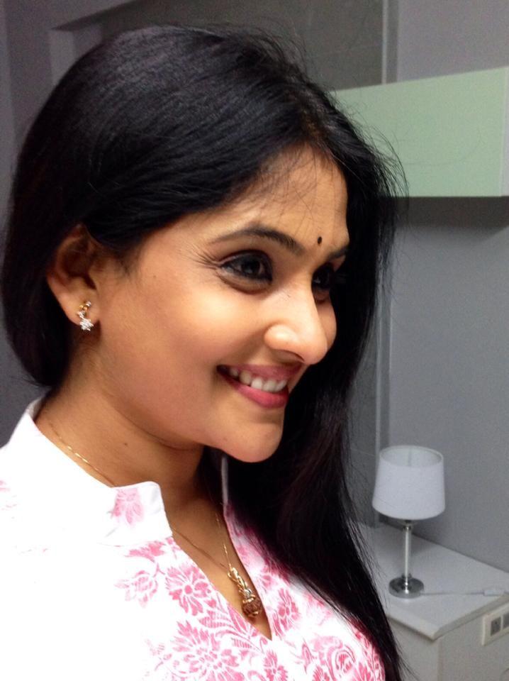 TV Anchor Gayatri Bhargavi Rare & UNseened Photos