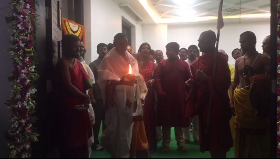 Telangana CM KCR Enters into New Residence Photos