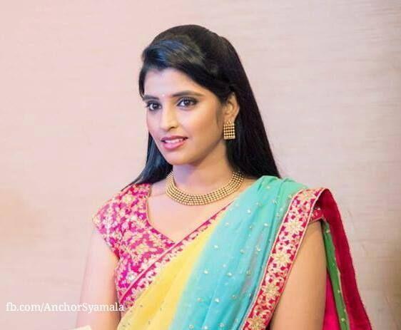 Telugu TV Anchor Shyamala Rare & UNseened Photos