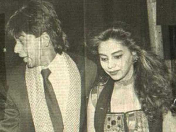 Very Rare & UNSeened Photos of Shahrukh Khan