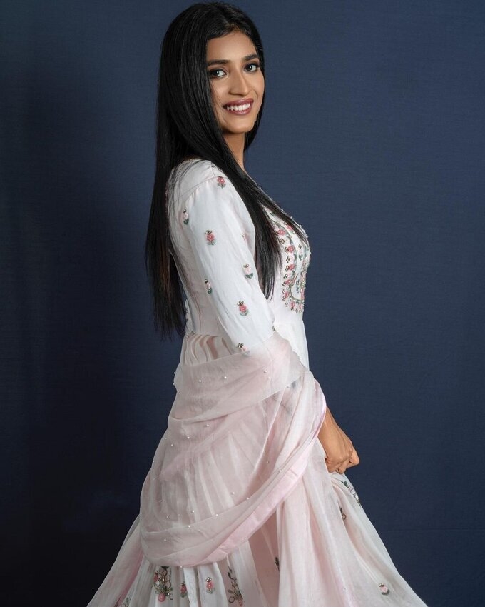 Manya Image Manya Singh Amazing Images