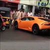 5 Crore worth Lamborghini Huracan crashed into an Auto