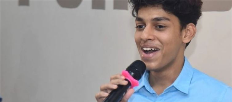 Meet World's Most 'Talented' boy who knows 400 languages - He is from THIS Indian State